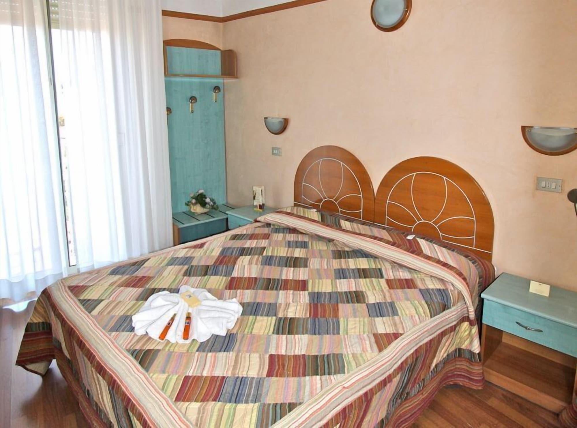 Hotel Britannia Rimini Marina Centro Exteriér fotografie